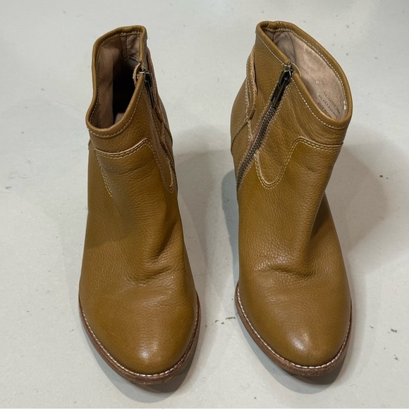 Splendid Tan Ankle Booties Western Style Zipper Closure leather Women’s Size 8 - Picture 2 of 9